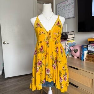 yellow floral flowy top